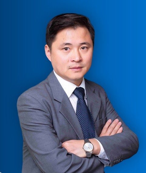 任文建