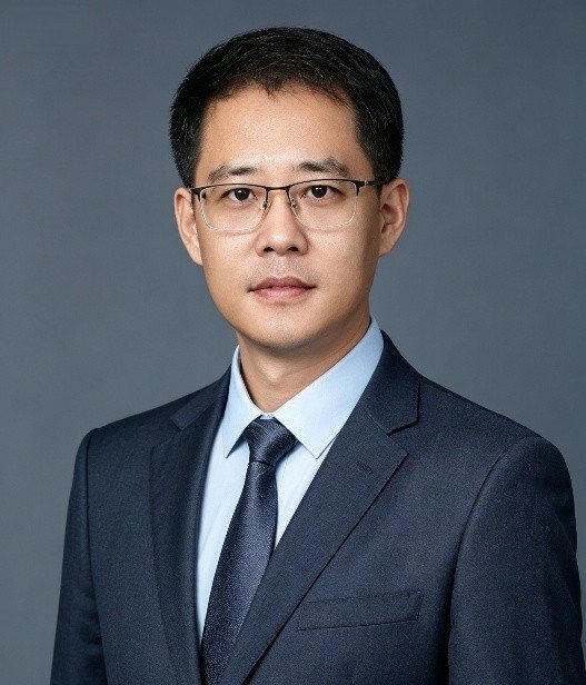 邵华