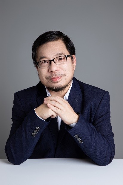 陈坚老师形象照