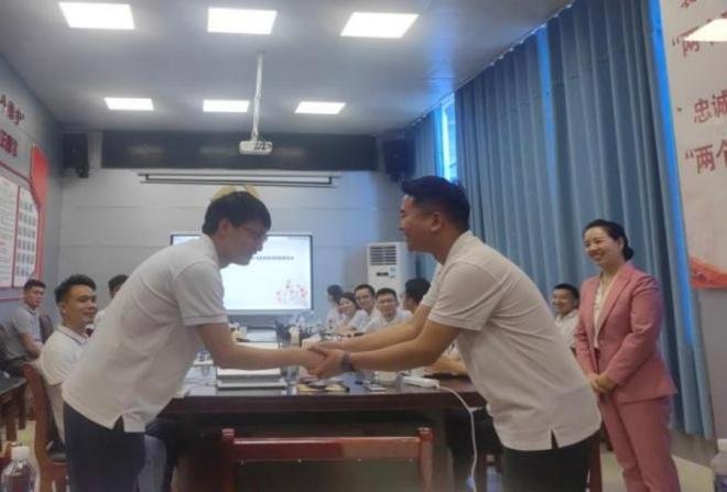 授课照片