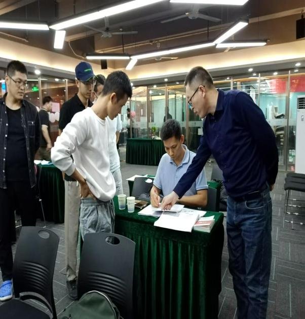 授课照片