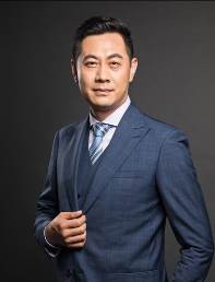 廉发强老师形象照