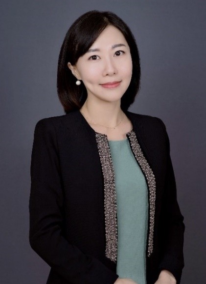 李美鲜老师形象照