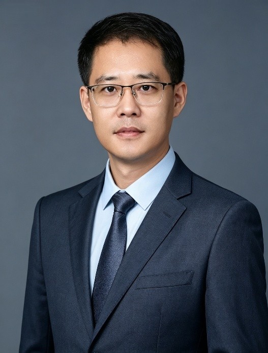 邵华