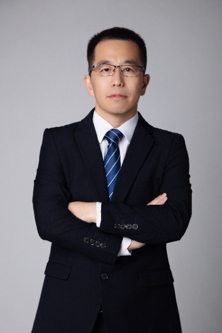王渊老师形象照