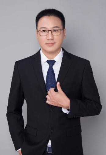 王子墨老师形象照