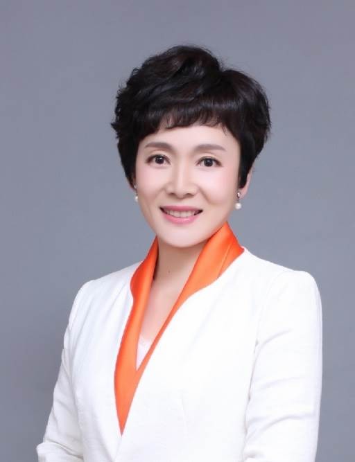 闫金星老师形象照