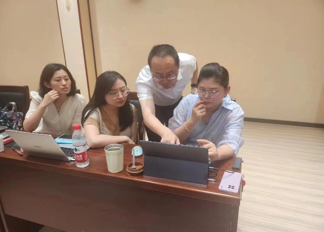 授课照片