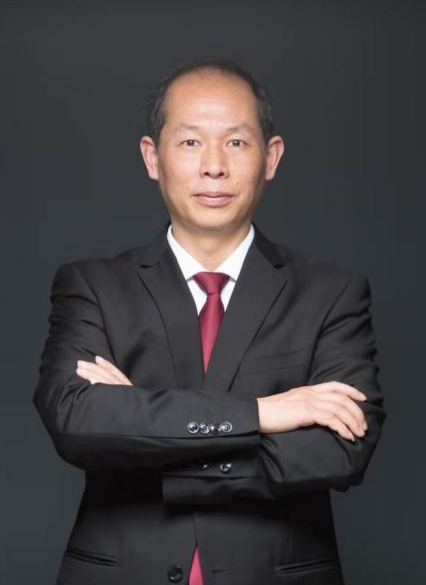 于新东
