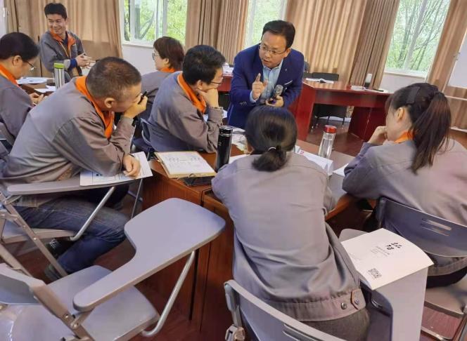 胡军令老师授课现场